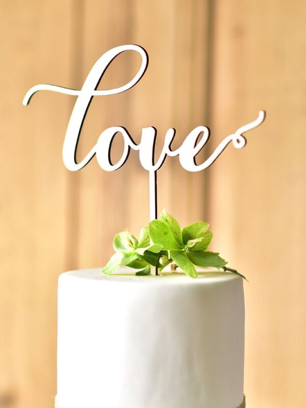 Cake topper