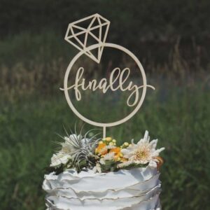 Cake topper